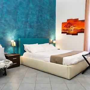 Bed & Breakfast Salotto Piramide ***